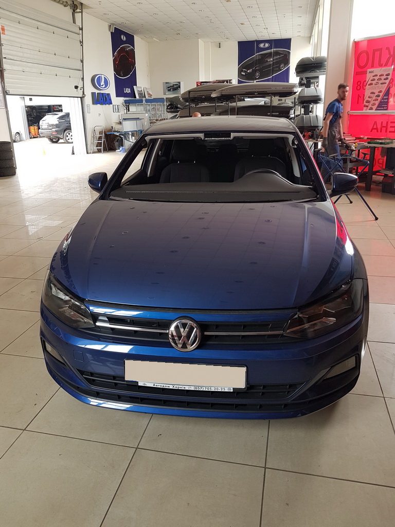 Замена лобового стекла Volkswagen POLO 2018